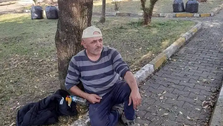 Teravih Namazı Çıkışında Yaşanan Trajik Olay: Hayatını Kaybetti