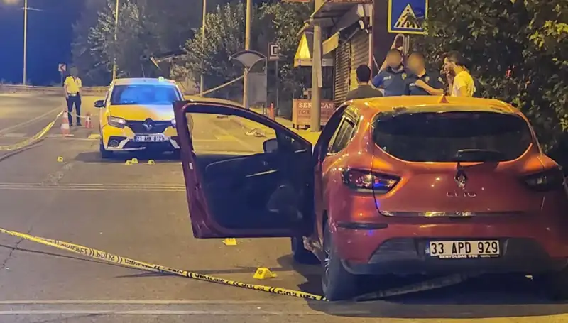 İki Otomobilden Karşılıklı Kurşun Yağmuru: 2 Ölü, 5 Yaralı