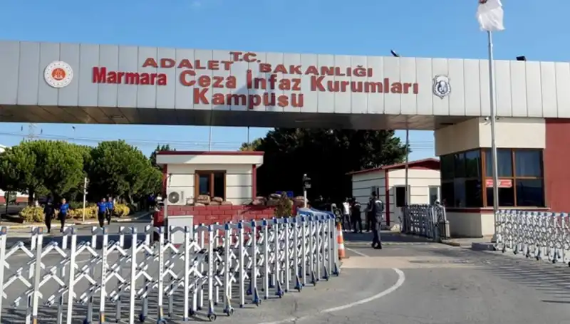 İBB Soruşturması Kapsamında Tutuklananlar Farklı Cezaevlerine Götürüldü!