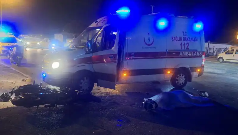 Antalya'da Trafik Kazası: Genç Motosikletli Serhat Hayatını Kaybetti