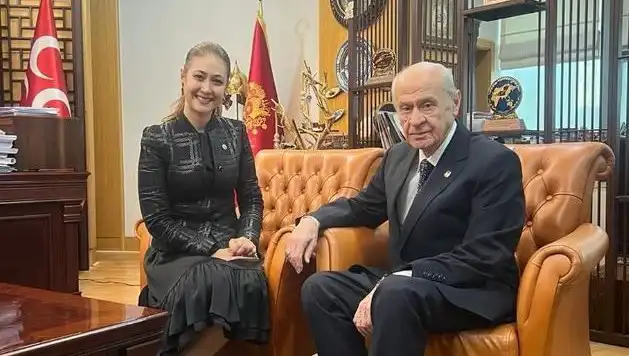 MHP Kahramanmaraş Milletvekili Zuhal Karakoç Dora Kimdir? Bilinmeyen Yönleriyle Tanıyın