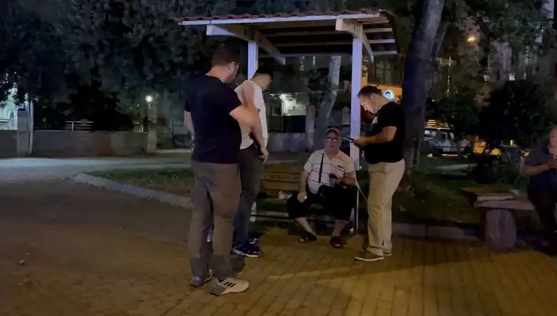 Görme Kaybı Olan Adamın Telefonu Çalındı: Şok Edici Olay!