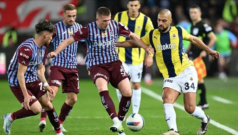 Fenerbahçe ve Trabzonspor’un Derbi Mücadelesi: Kadıköy'de Büyük Rekabet