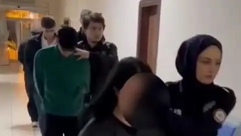 Şehirde Silahlı Telefon Gaspı: 5 Şüpheli Kıskıvrak Yakalandı!