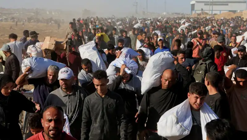 İsrail Ordusu Han Yunus’a Kuşatma Başkanı: 15 Kilometrelik Stratejik Koridor Açıldı